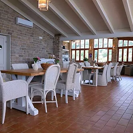 La Pastorella
