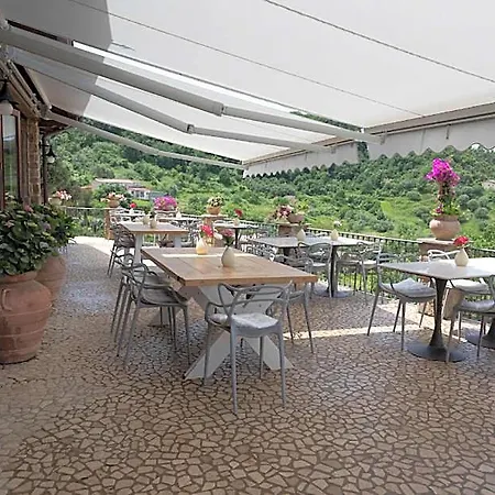 La Pastorella Otel *